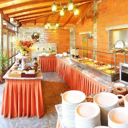 Martha's Haus Jerakiní