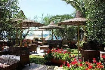 Hotel Martha's Haus Gerakini