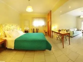 Martha's Haus Отель 4*